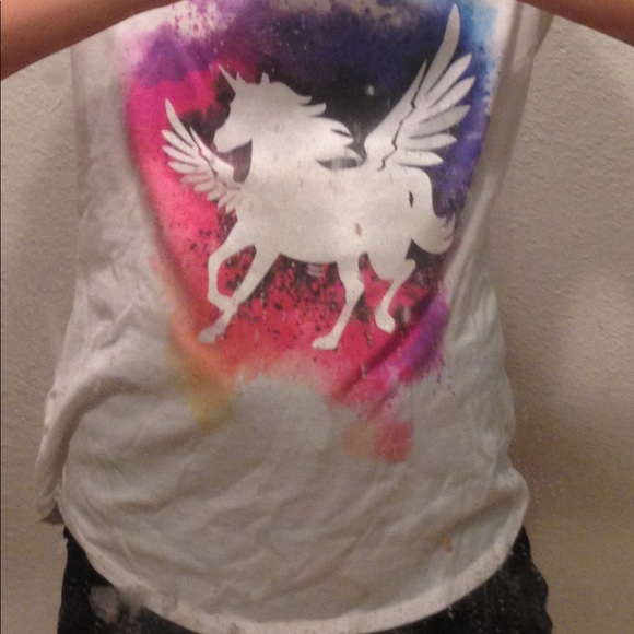 Unicorn Tee 🦄 - Picture 2 of 2